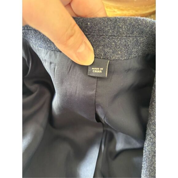 J Crew Men’s blue  leather elbow patch two button sport coat Size 38R - Picture 3 of 12